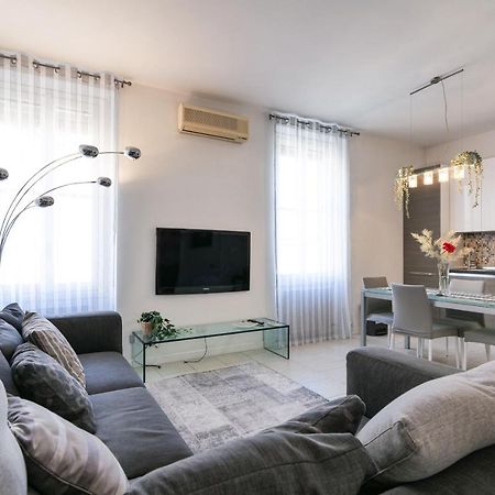 Appartamento Primopiano - Battaglia A Milano Esterno foto