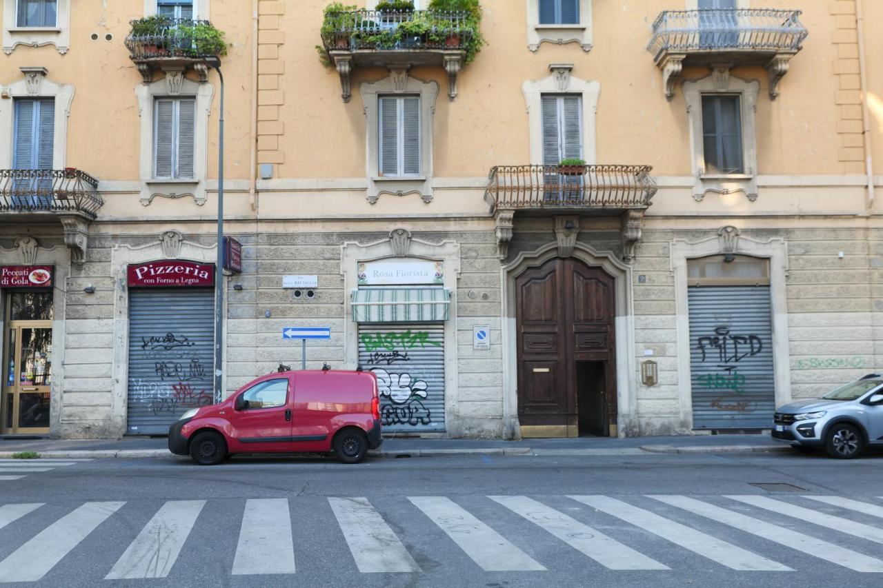 Appartamento Primopiano - Battaglia A Milano Esterno foto