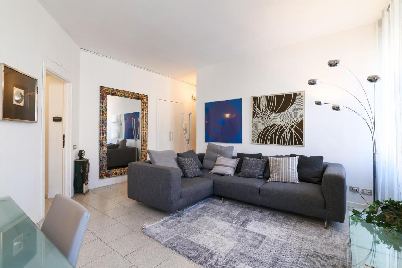 Appartamento Primopiano - Battaglia A Milano Esterno foto
