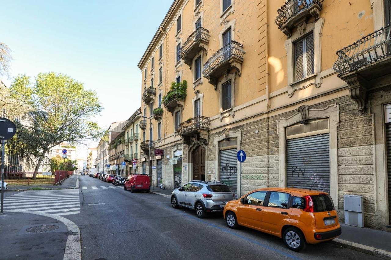 Appartamento Primopiano - Battaglia A Milano Esterno foto